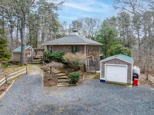 88 Cottontail Road, Wellfleet, MA 02667