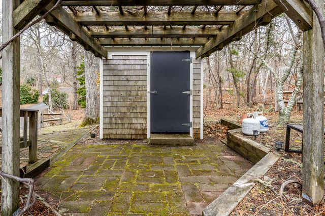 88 Cottontail Road, Wellfleet, MA 02667