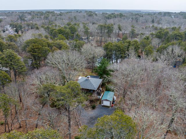 88 Cottontail Road, Wellfleet, MA 02667