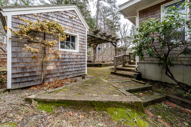 88 Cottontail Road, Wellfleet, MA 02667