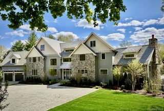2 Barry Court, Bedford, NY 10536