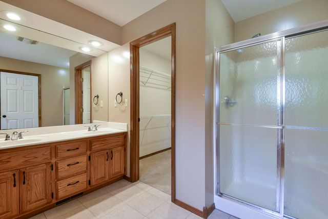 1603 E Bingham Street, Ozark, MO 65721