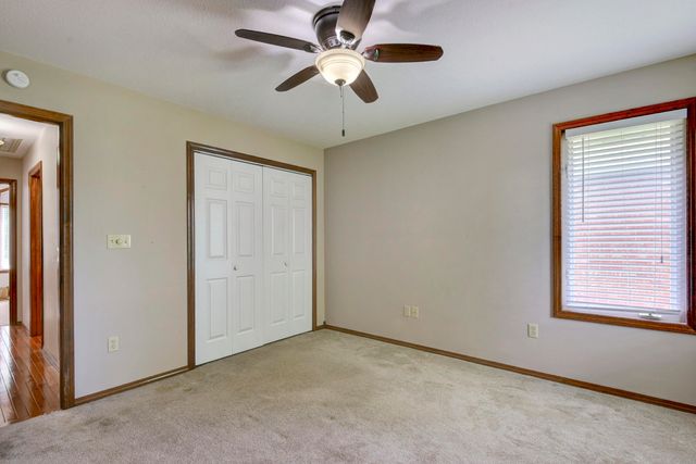 1603 E Bingham Street, Ozark, MO 65721
