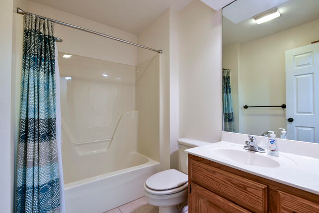 1603 E Bingham Street, Ozark, MO 65721