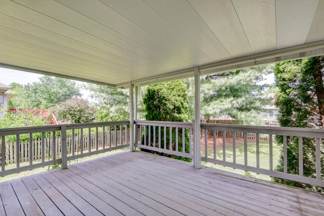 1603 E Bingham Street, Ozark, MO 65721