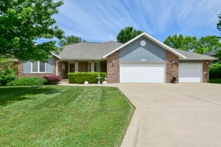 1603 E Bingham Street, Ozark, MO 65721