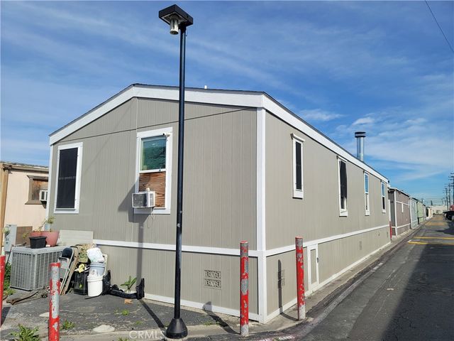 12265 Woodruff Avenue 64, Downey, CA 90241