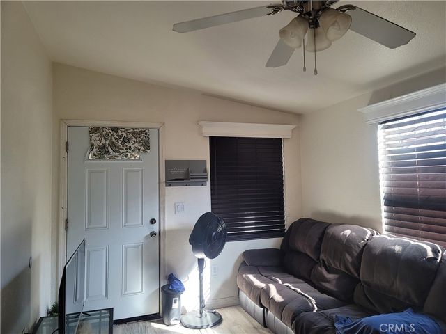 12265 Woodruff Avenue 64, Downey, CA 90241