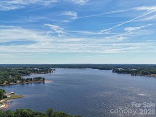 8793 Peninsula Drive, Terrell, NC 28682