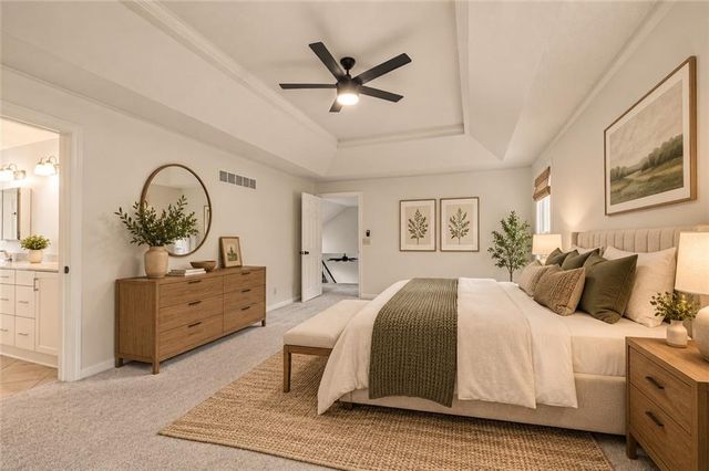 13723 W 75th Place, Lenexa, KS 66216