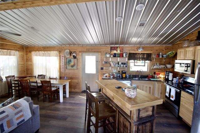 1394 Fielder Cemetery Rd, Lufkin, TX 75901