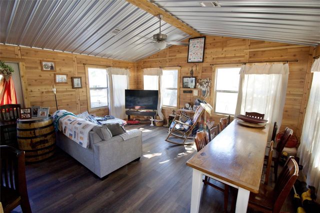 1394 Fielder Cemetery Rd, Lufkin, TX 75901