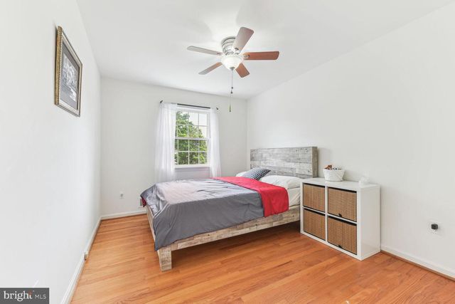 6719 BARON RD, Mclean, VA 22101