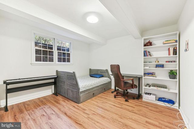 6719 BARON RD, Mclean, VA 22101