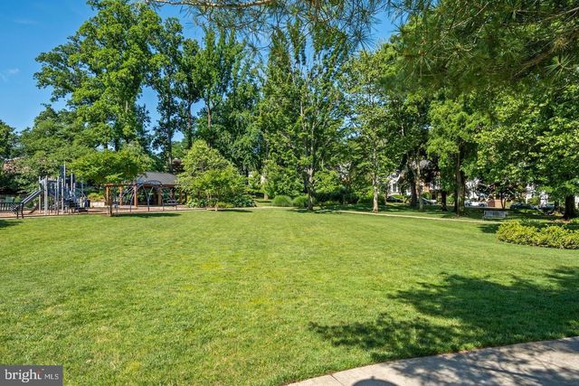 6719 BARON RD, Mclean, VA 22101