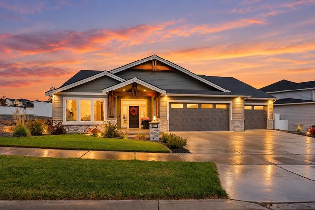 2640 S Summit Estates Dr, Greenacres, WA 99016