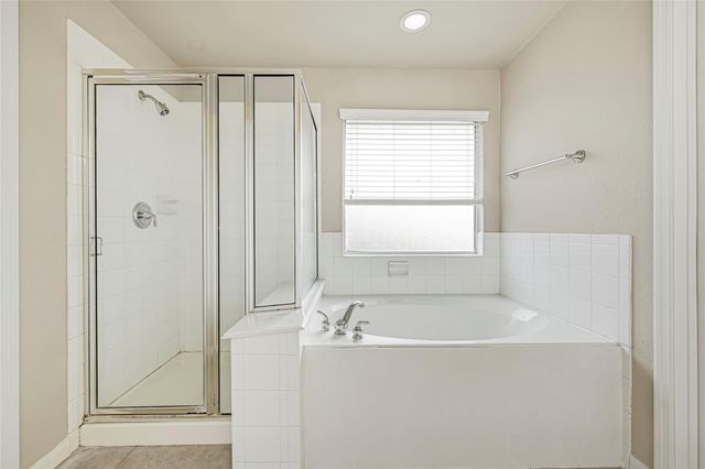 12615 Aubreywood Lane, Houston, TX 77070