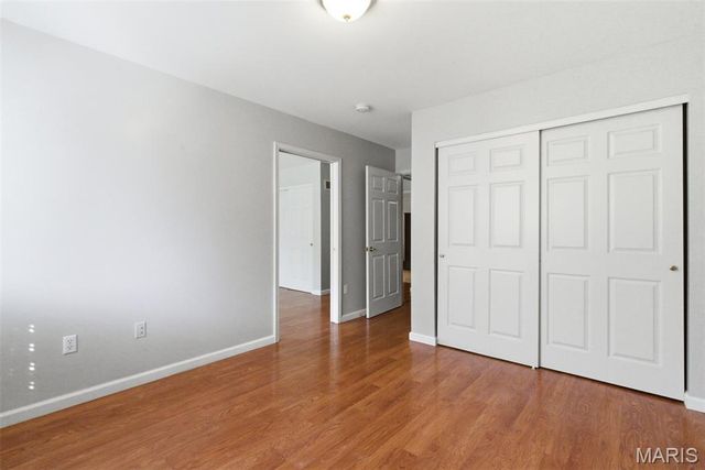 11328 Ashton Wood Lane, Maryland Heights, MO 63043