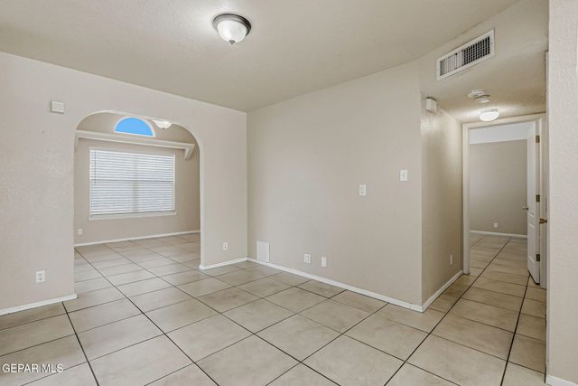 7333 CANYON RUN Drive, El Paso, TX 79912