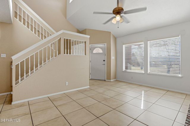 7333 CANYON RUN Drive, El Paso, TX 79912