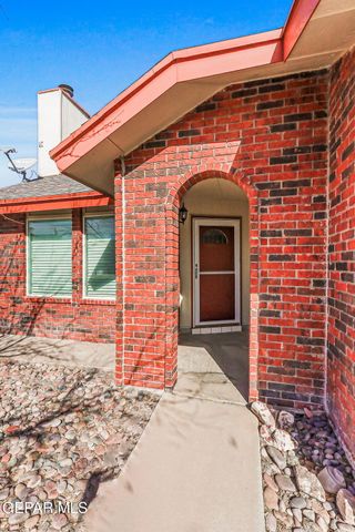 7333 CANYON RUN Drive, El Paso, TX 79912