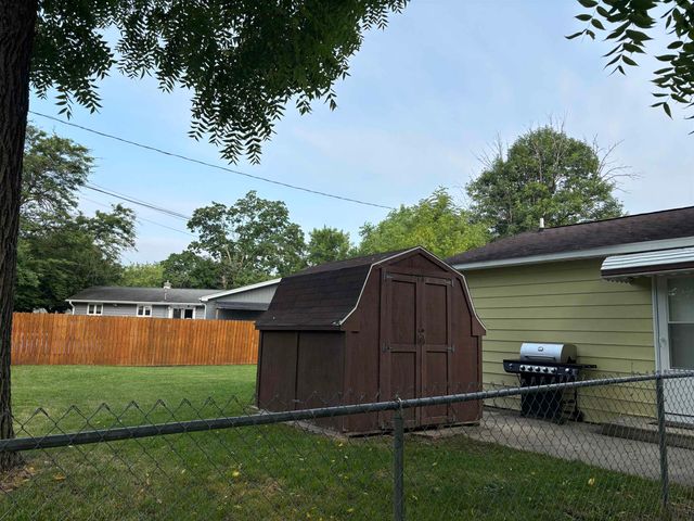 602 Third Street, Essexville, MI 48732