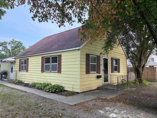 602 Third Street, Essexville, MI 48732