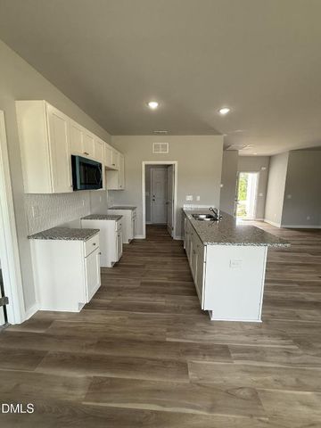 203 Barbour's Place Drive, Four Oaks, NC 27524