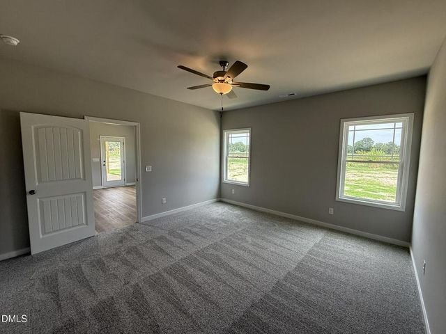 203 Barbour's Place Drive, Four Oaks, NC 27524