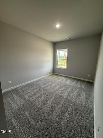 203 Barbour's Place Drive, Four Oaks, NC 27524