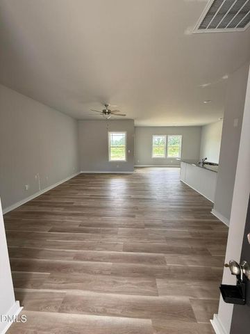 203 Barbour's Place Drive, Four Oaks, NC 27524