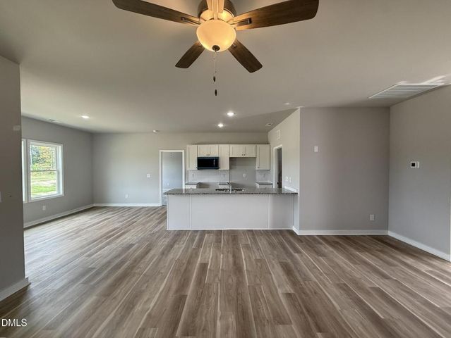 203 Barbour's Place Drive, Four Oaks, NC 27524