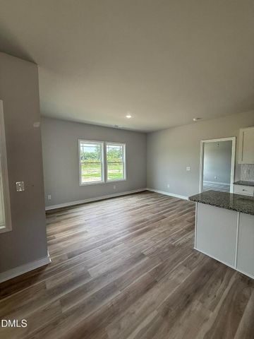 203 Barbour's Place Drive, Four Oaks, NC 27524