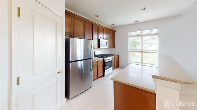 6405 Fernandez Court, Sayreville, NJ 08859