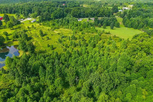 1181 Ravenscroft Rd, W, Sparta, TN 38583