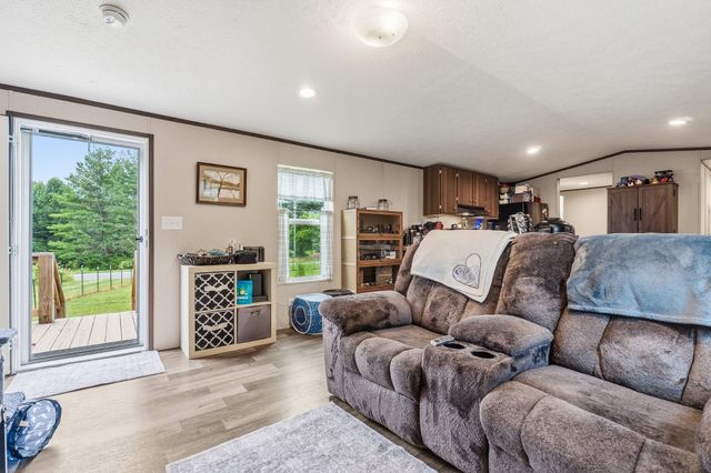 1181 Ravenscroft Rd, W, Sparta, TN 38583