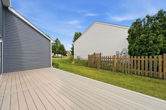 633 Indian Trail Road, Antioch, IL 60002