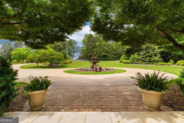 1005 Oak Mountain Road, Carrollton, GA 30117