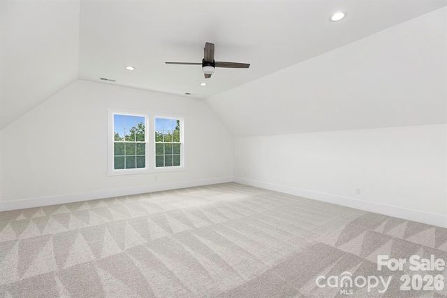 5046 Woodwinds Drive NE, Hickory, NC 28601