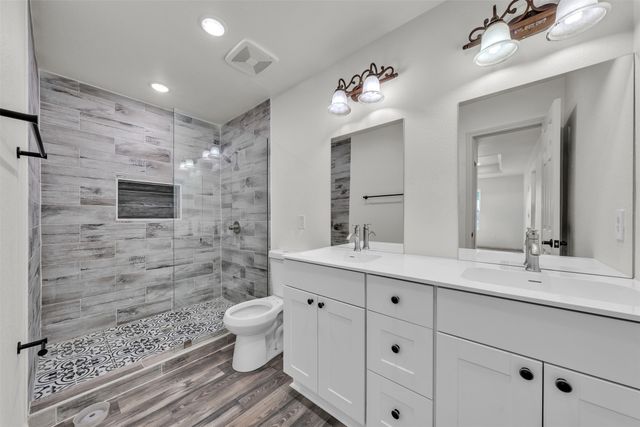 6410 Renwood Drive, Fort Worth, TX 76140