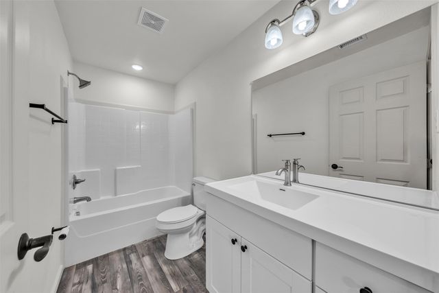 6410 Renwood Drive, Fort Worth, TX 76140