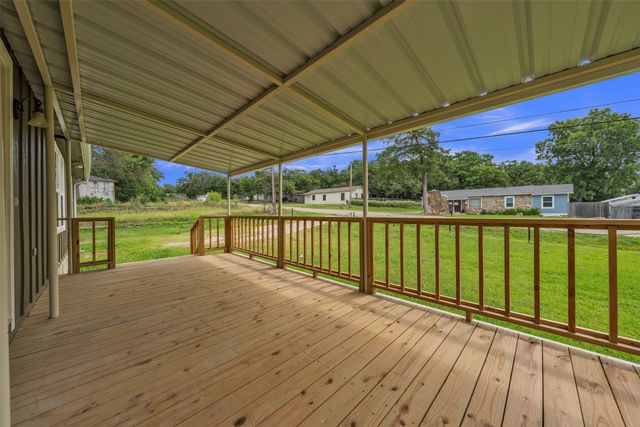 6410 Renwood Drive, Fort Worth, TX 76140