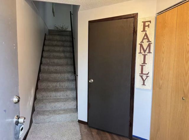 2342 Dorland Drive, Maplewood, MN 55119