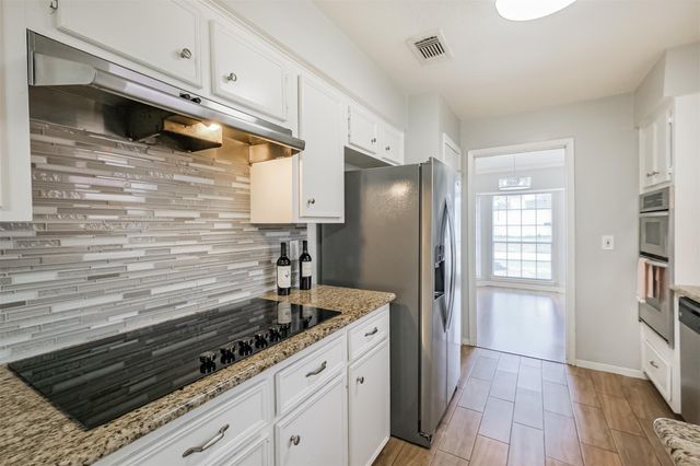 2326 Bright Meadows Drive, Missouri City, TX 77489