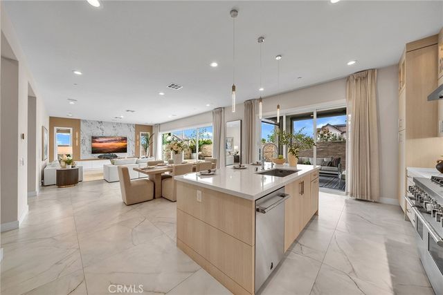 181 Hill, Lake Forest, CA 92630