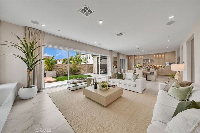 181 Hill, Lake Forest, CA 92630