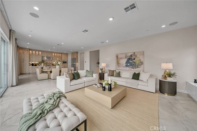 181 Hill, Lake Forest, CA 92630