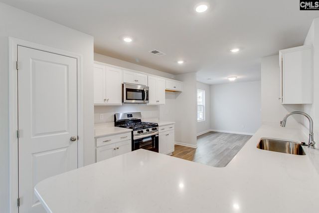 330 Bangalore Way, Gilbert, SC 29054