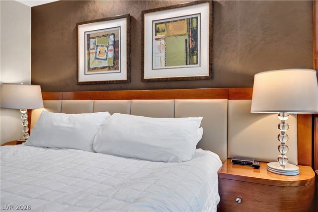 135 East Harmon Avenue 2409, Las Vegas, NV 89109