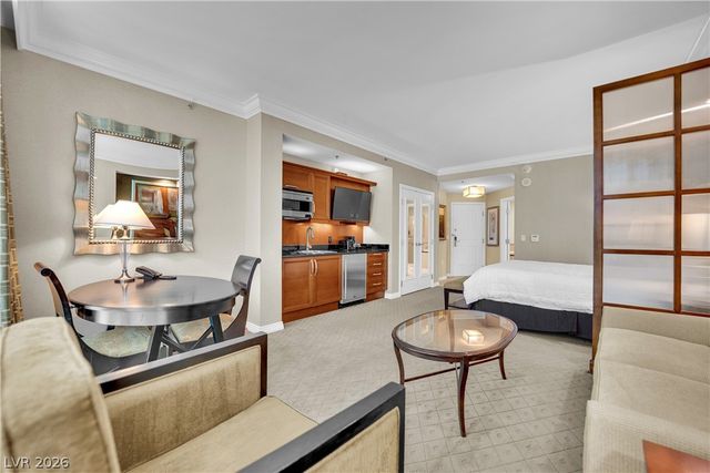 135 East Harmon Avenue 2409, Las Vegas, NV 89109